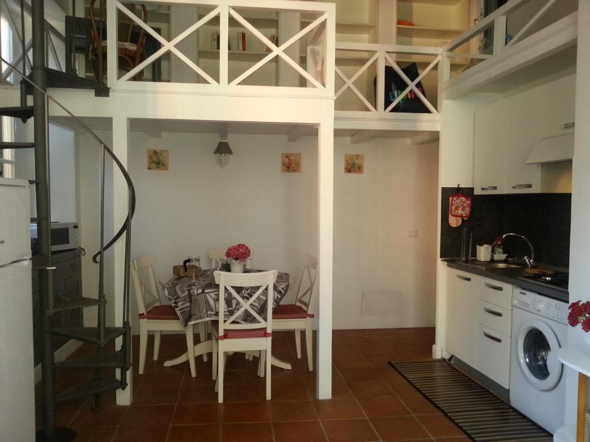 Monti'S Holiday Apartment โรม ภายนอก รูปภาพ